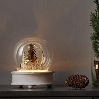 Valgustatud kaunistus BERG klaasi all